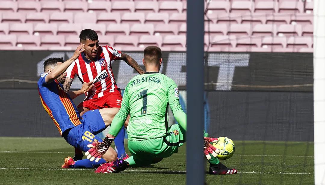 نظام دور 16 في دوري أبطال أوروبا 2025كل ما تحتاج إلى معرفته