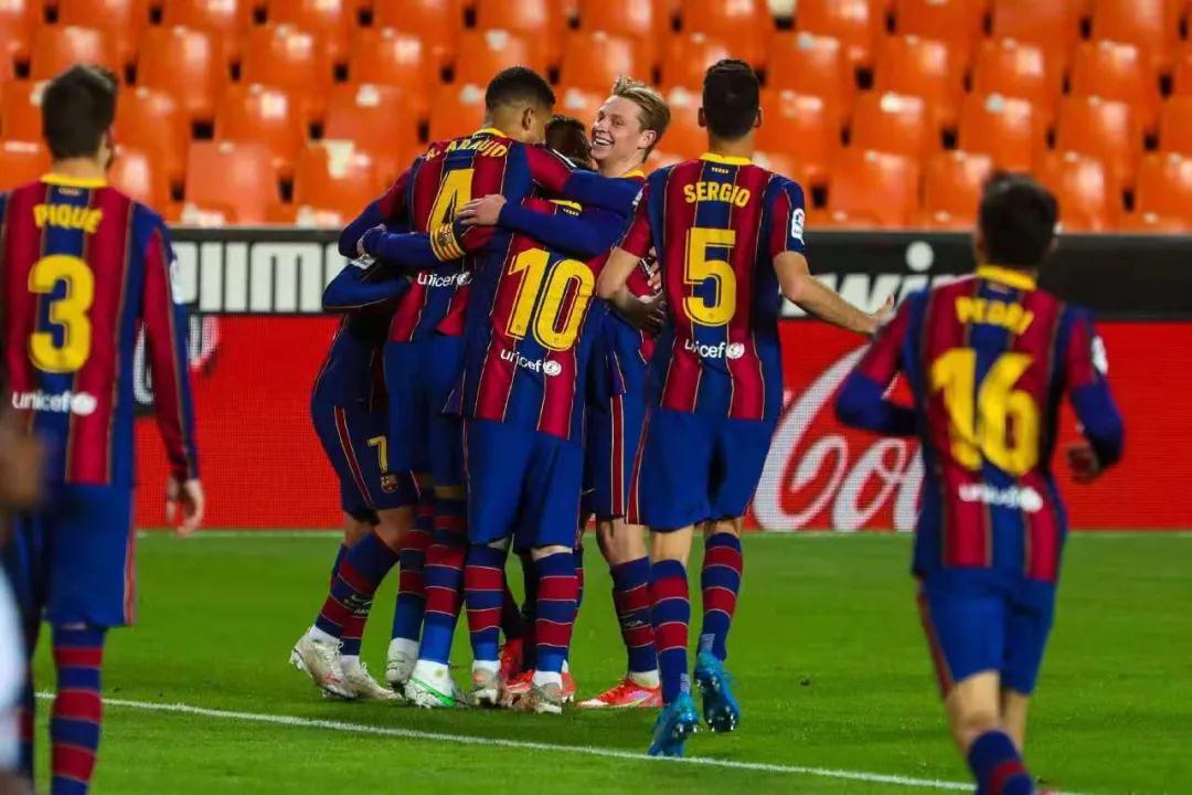 نتيجة مباراة ليفربول ومانشستر سيتيتحليل شامل للمواجهة الملتهبة