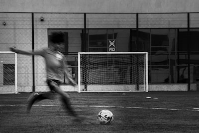 كرة القدم داخل القاعة في المغربرياضة متنامية وشعبية كبيرة